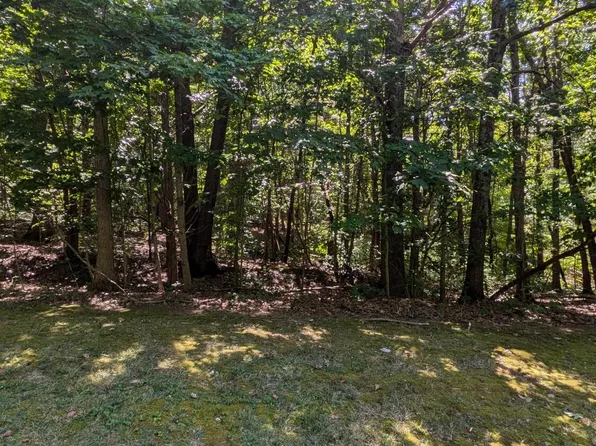 17403 Creek Run Dr, Louisville, KY 40245