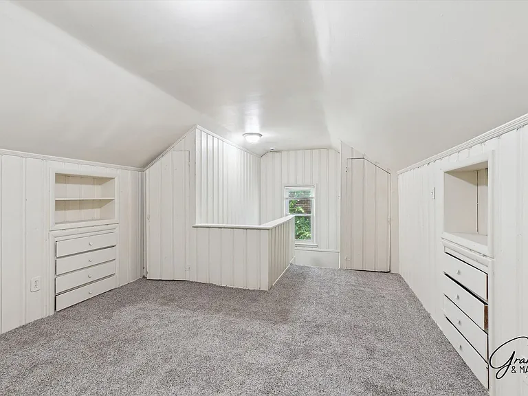 9108 Archdale St — Photo 24
