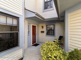 3 Old Orchard Ln, Ocean, NJ 07712