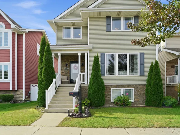 1620 Center St, Whiting, IN 46394