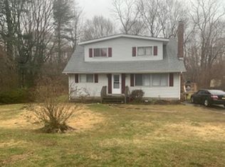 160 Sunset Ave, Mattituck, NY 11952
