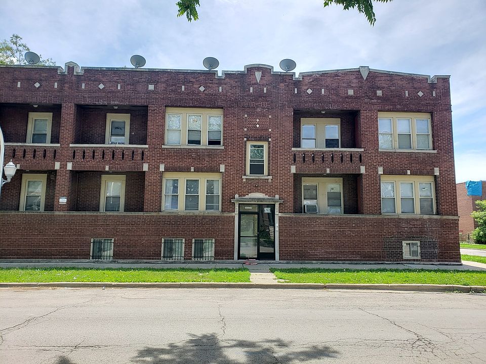 1st image of 1657 W 61st St #2