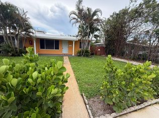 2396 NE 5th Ave #1, Boca Raton, FL 33431