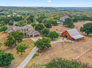 6015 Northview Ct, Aubrey, TX 76227
