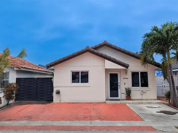 2744 W 74th Ter, Hialeah, FL 33016