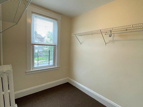 4th image of 25 Vernon Pl Floor 1