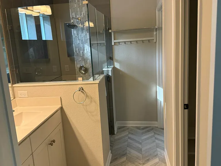 323 Holly Forest Dr — Photo 21