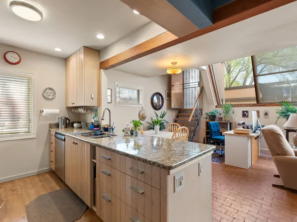 814 Camino De Monte Rey APT 112, Santa Fe, NM 87505