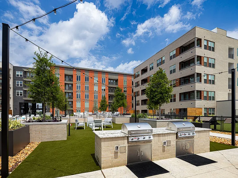BranchPark_amenity_grills 3-20