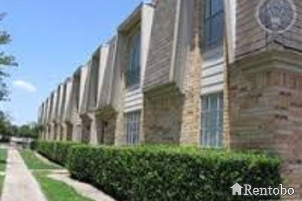 2nd image of 6836 S Hulen St APT 247