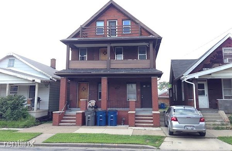 1st image of 239 E Central Ave