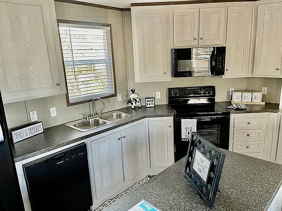 3rd image of 16001 Fm 449 Lot 2