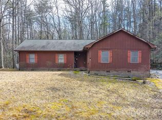 133 Baystone Dr, Hendersonville, NC 28791