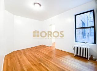 238 E 7th St #10A, New York, NY 10009