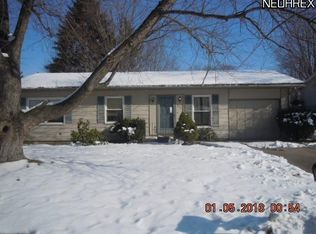 973 Gordon Sq NE, Bolivar, OH 44612