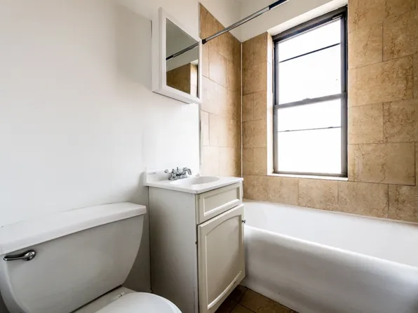 7102 S Luella Chicago, IL 60649, 7102 S Luella Ave APT 202, Chicago, IL 60649