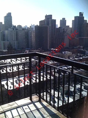 Rented by Select Locations Inc. | media 23