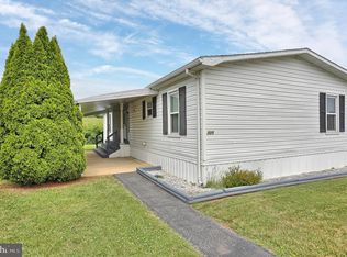 725 Shawna Ave, York, PA 17402