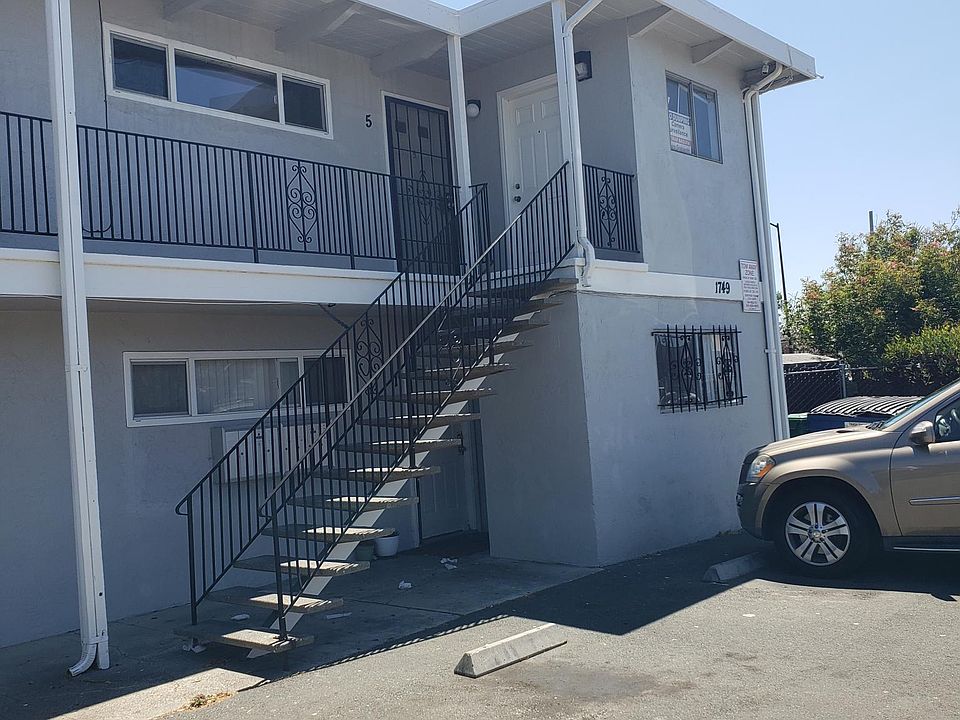 1st image of 1749 Broadway Ave APT 5