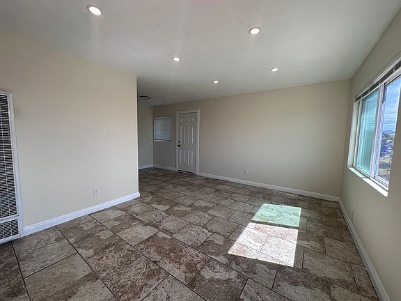 3rd image of 6152 Brooklyn Ave
