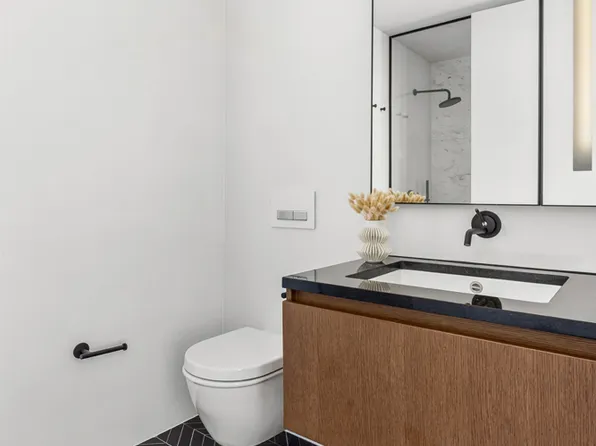 570 Broome Street image 13 of 14