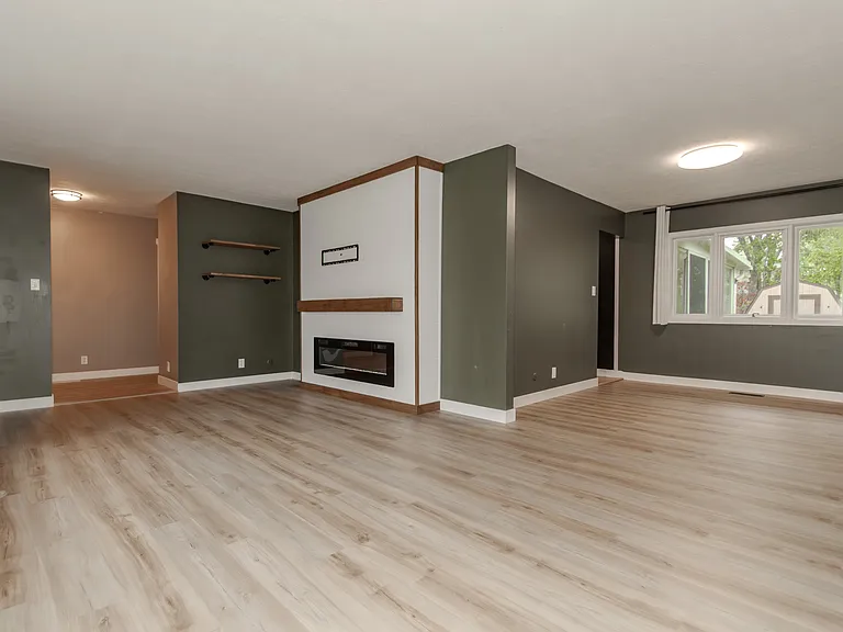 8806 Norwood Dr — Photo 7