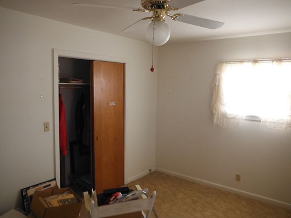 4th image of 2204 Avenue A