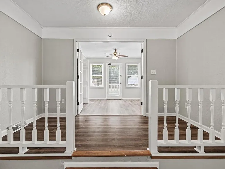 154 Forest Dr — Photo 24