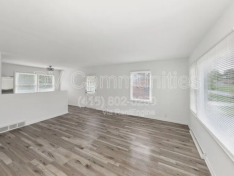 2964 Werkridge Dr — Photo 29