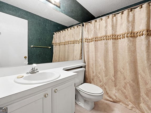 4th image of 58 Doranne Ct SE