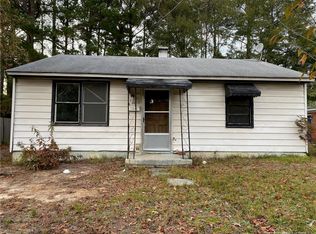1120 Torrey Dr, Fayetteville, NC 28301