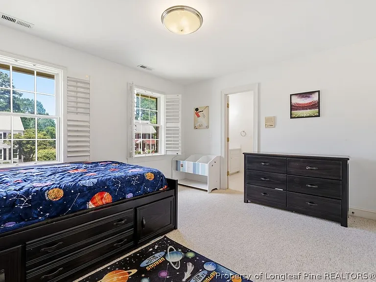 3525 Prestwick Dr — Photo 32