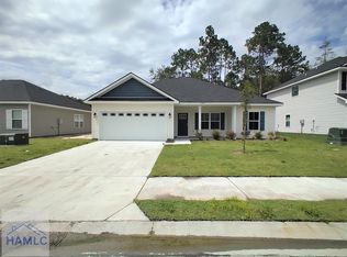 584 Grayson Ave, Hinesville, GA 31313