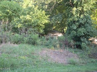 County Road 2, Riceville, TN 37370