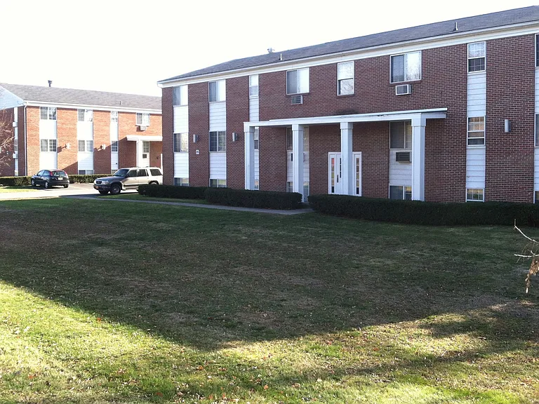 69 Parrish St #5 — Photo 12