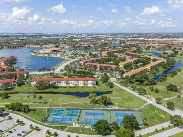 12701 SW 14th St APT 108J, Hollywood, FL 33027