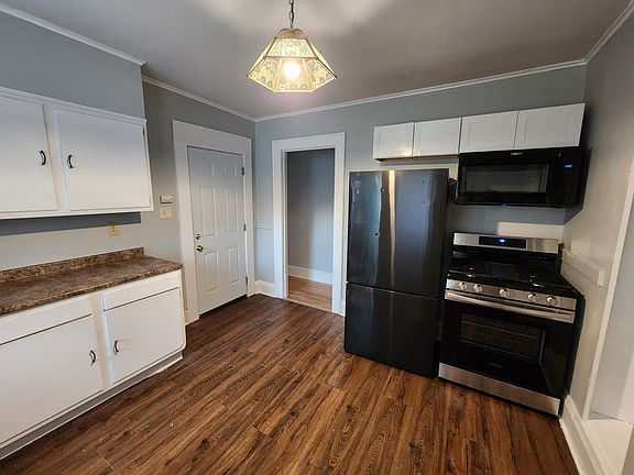 4th image of 1001 Court St #2