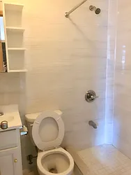 Rented by Century 21 New Golden Age Realty