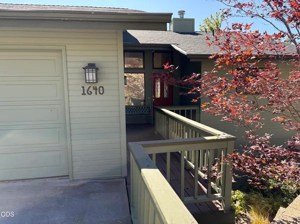 1640 Ridgecrest Dr, Klamath Falls, OR 97601