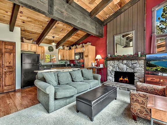 3rd image of 1390 Ski Run Blvd #16