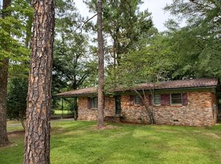 1203 Edgewood Dr, Dublin, GA 31021