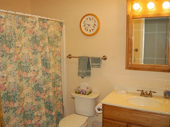 3rd image of 1306 Cottage Lane Ave