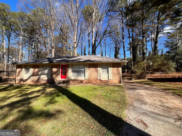 10178 Top Tree Ct, Jonesboro, GA 30238