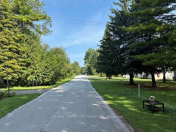 5th image of 9644 Richardson Dr