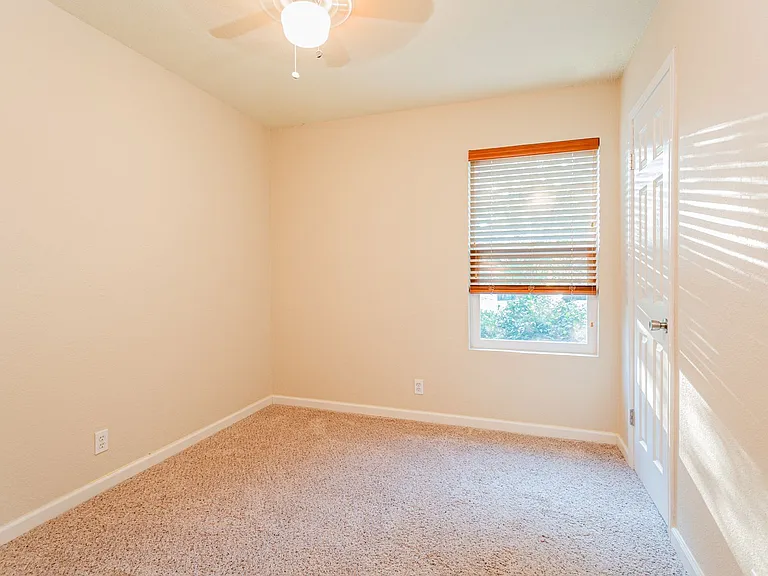 13202 Rampart St — Photo 15