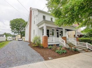 119 S 9th St, Akron, PA 17501