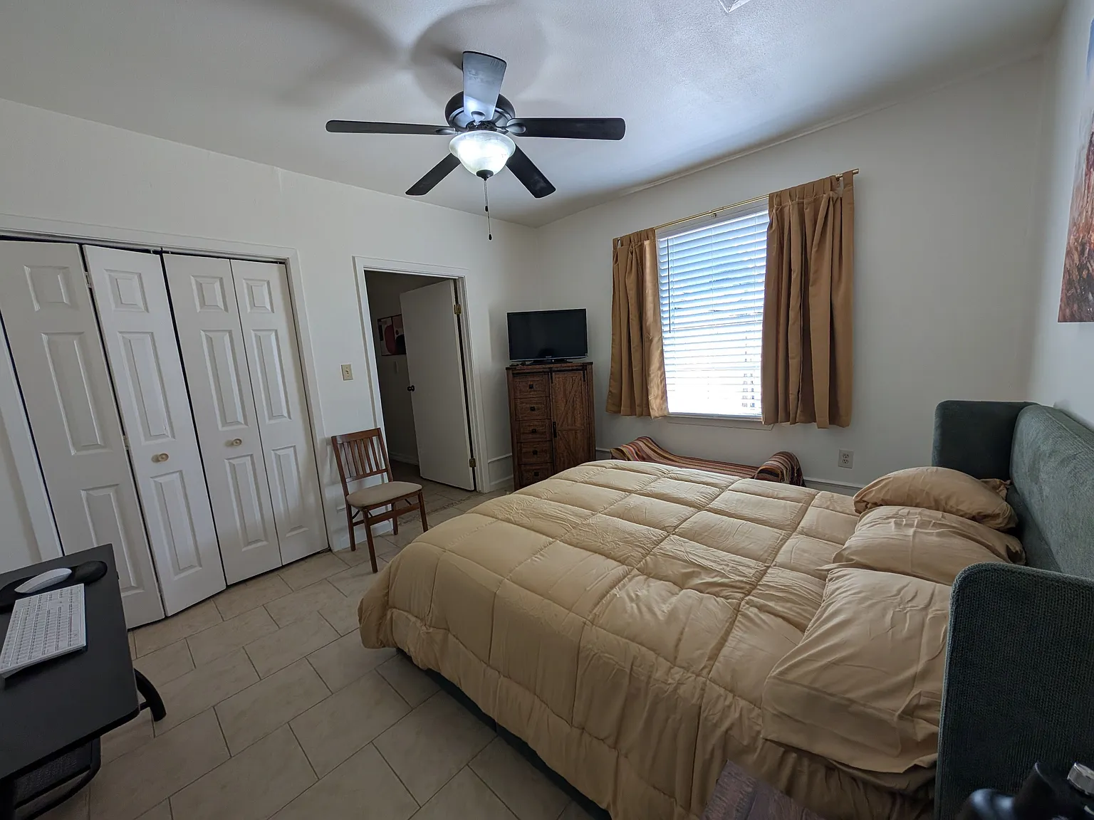 2 bed, 1.0 bath, 1000 sqft, $1,225 — Photo 4