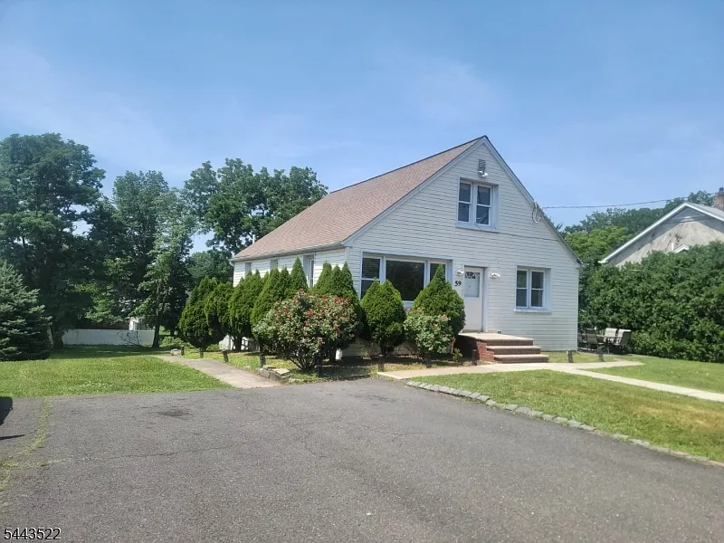 59 Troy Rd