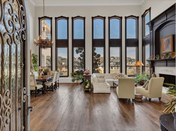 715 Winding Bend Cir, Highland Village, TX 75077