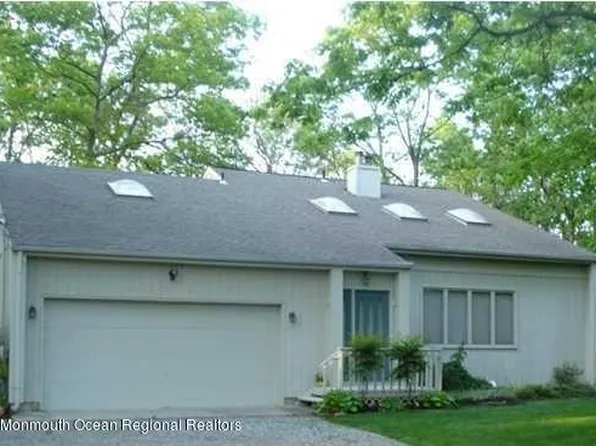 447 Cross St, Lakewood, NJ 08701